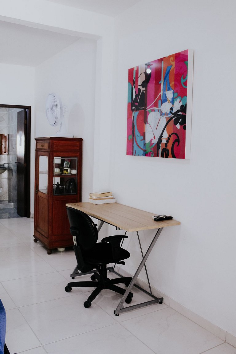 Kitnet equipada com garagem e Wi-Fi em Niterói – Piratininga