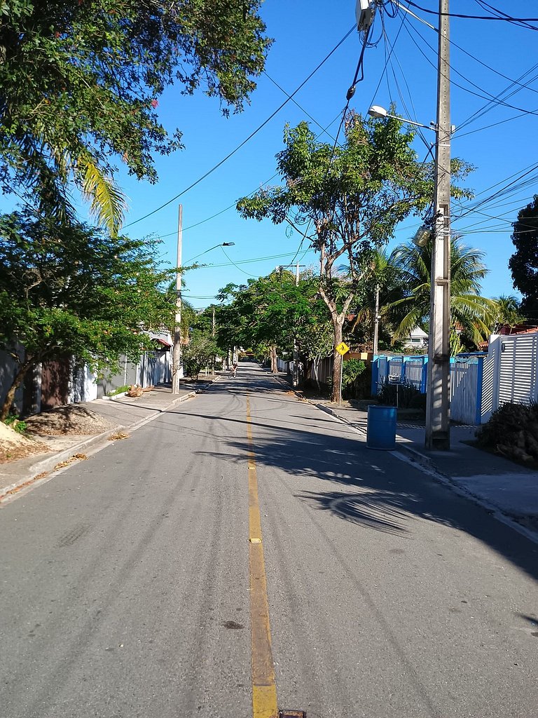Kitnet equipada com garagem e Wi-Fi em Niterói – Piratininga